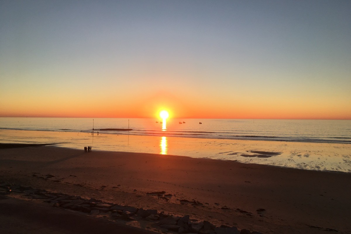 Coucher de soleil sur la plage de Pirou