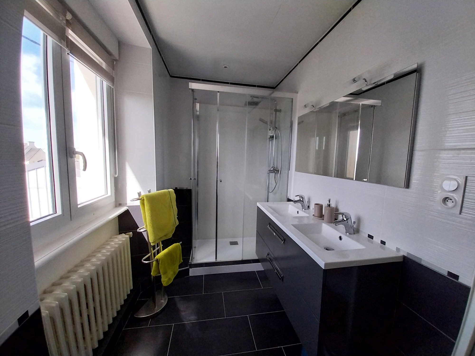 Salle d'eau à l'étage