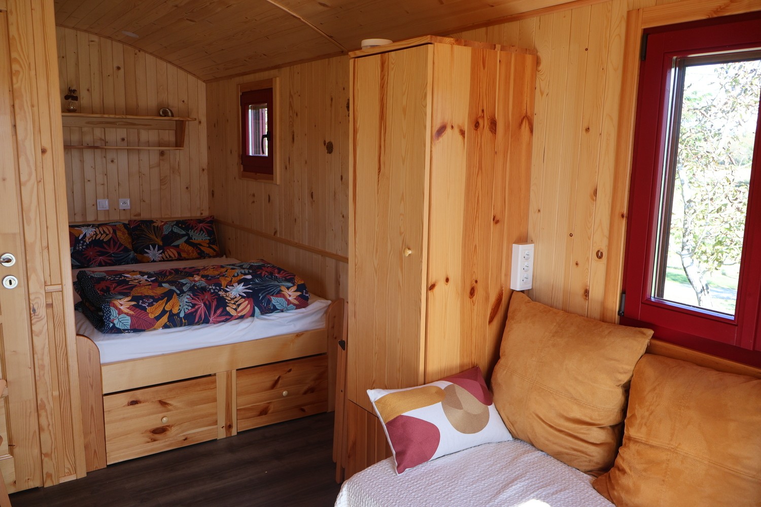 Roulottes & Spa - hébergements insolites - Terra Bulle Lot-et-Garonne