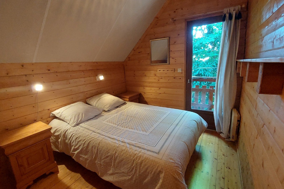Chambre 1 avec lit en 140*200
