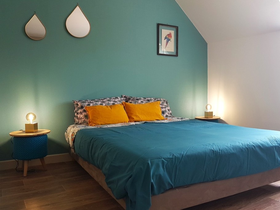 Chambre indépendante pour 2 personnes (1 lit 140 cm)
Crédits photo : Clévacances 35