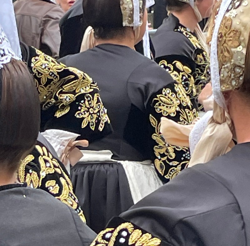 Détails des broderies