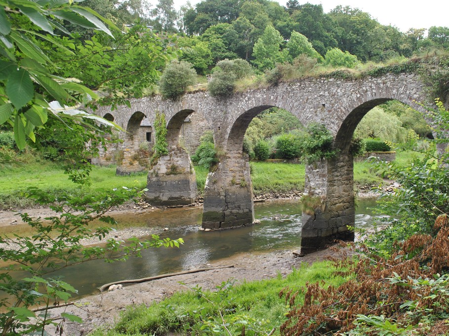 Randonnées proches : L'aqueduc