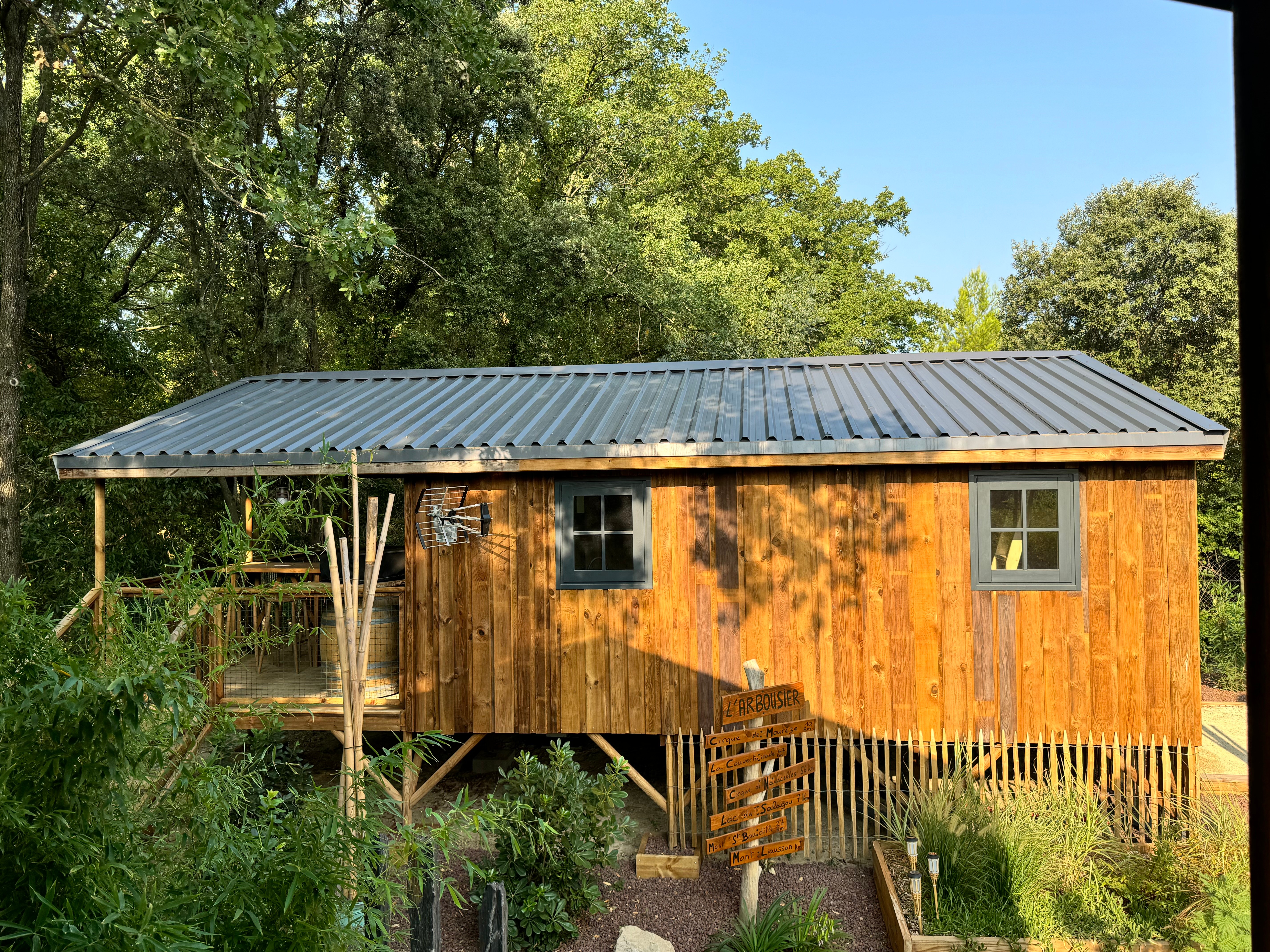 Cabane l’Arbousier