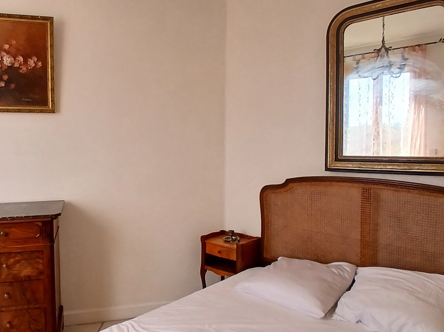 La Maison Triange, appartement 2 à 4 personnes, Montrond les Bains - Chambre