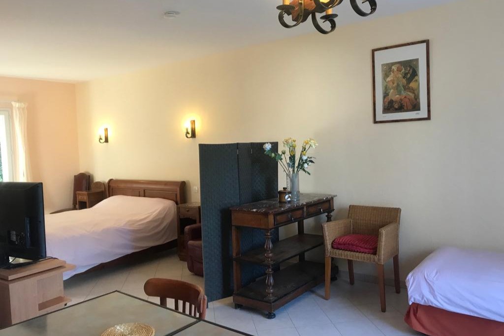 Chambre spacieuse