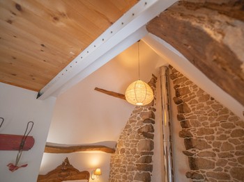 poutres et pierres apparentes