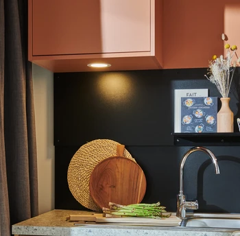 fitted kitchen
