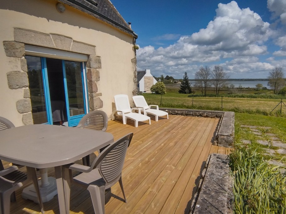 La terrasse avec vue sur mer