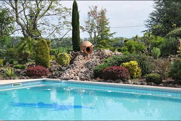 Jardin , piscine  - Saint-Sulpice - Tarn -