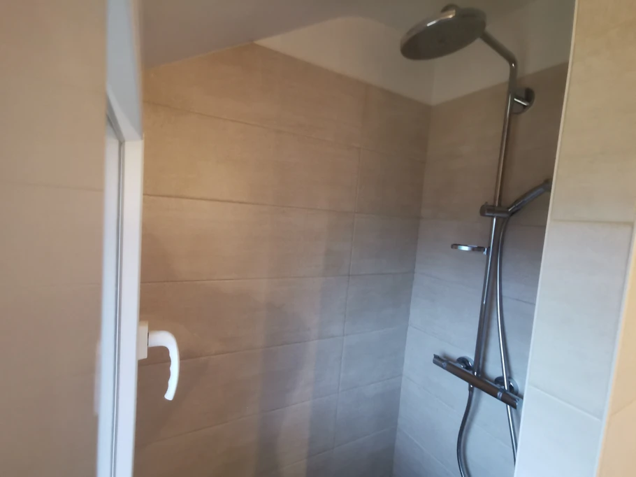 douche à l'italienne