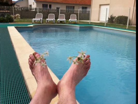 BORD DE LA PISCINE commune LES TREMIERES à Bourcefranc le Chapus en Charente maritime