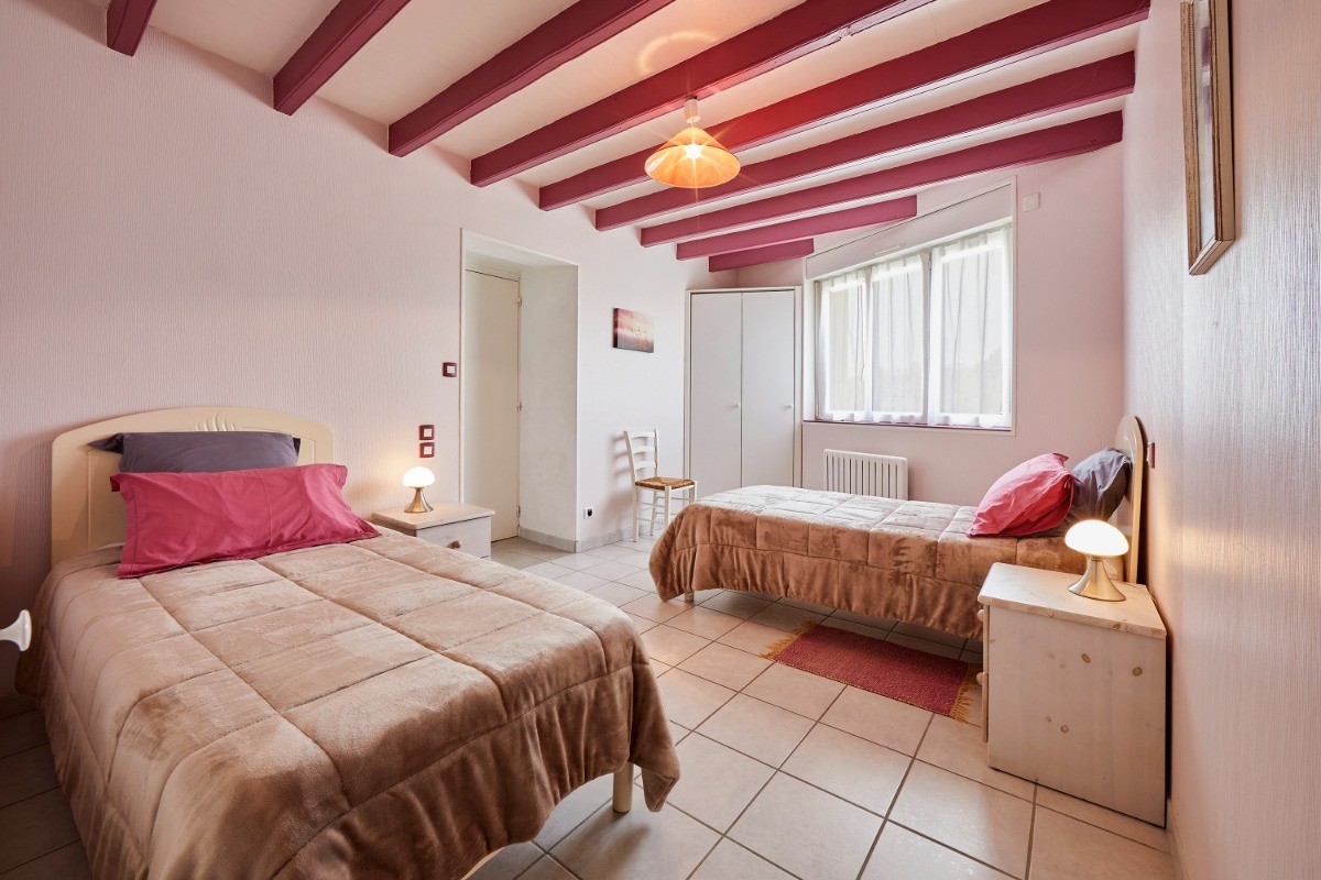 Chambre PMR rez de chussée 2 lits 90