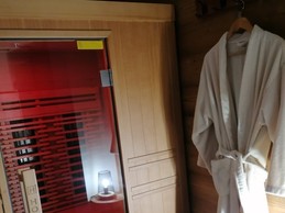 Sauna Infrarouge avec Linge de Maison- Au coin des Fées