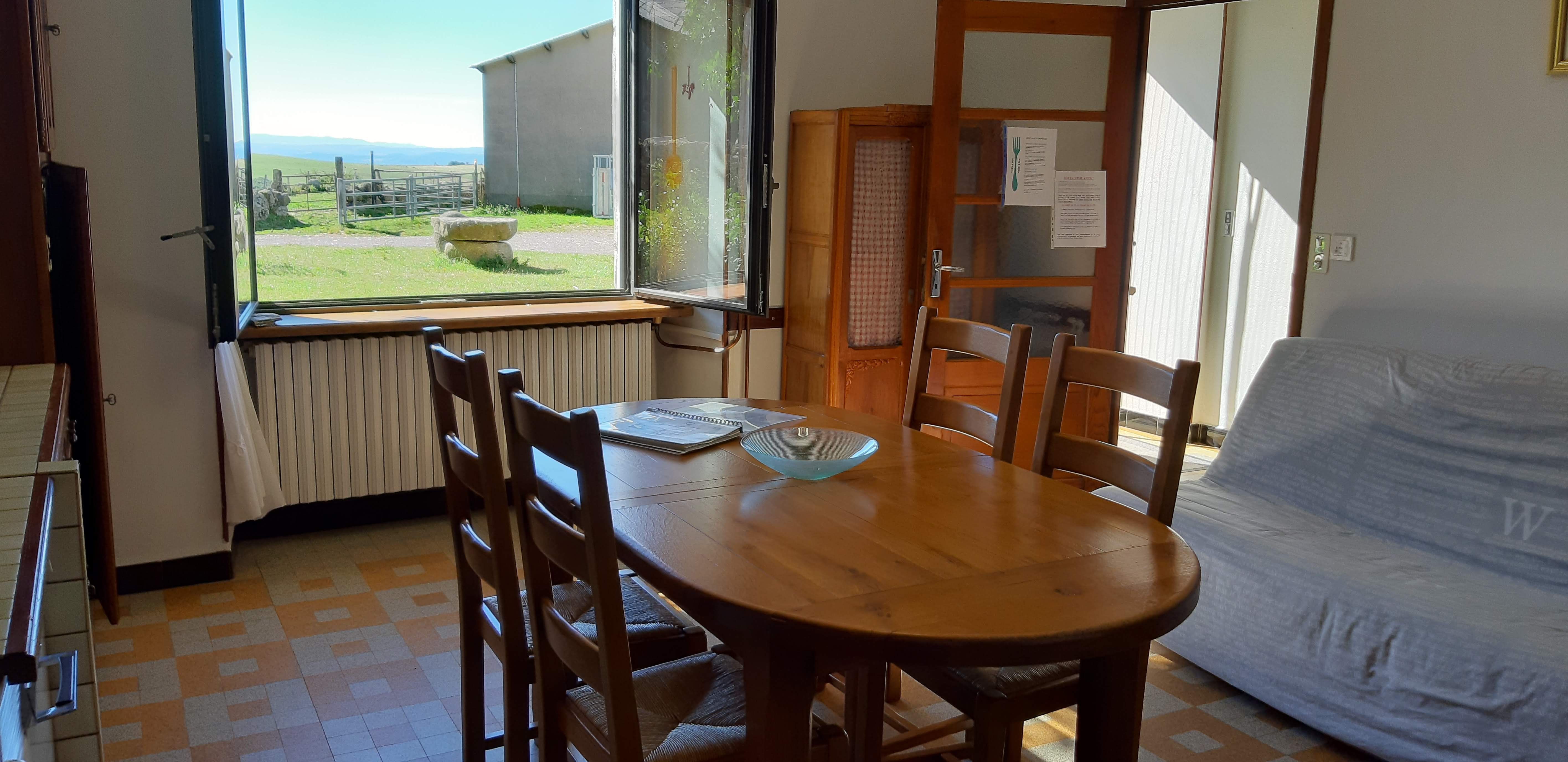 Nature break in Aubrac in a comfortable family gîte