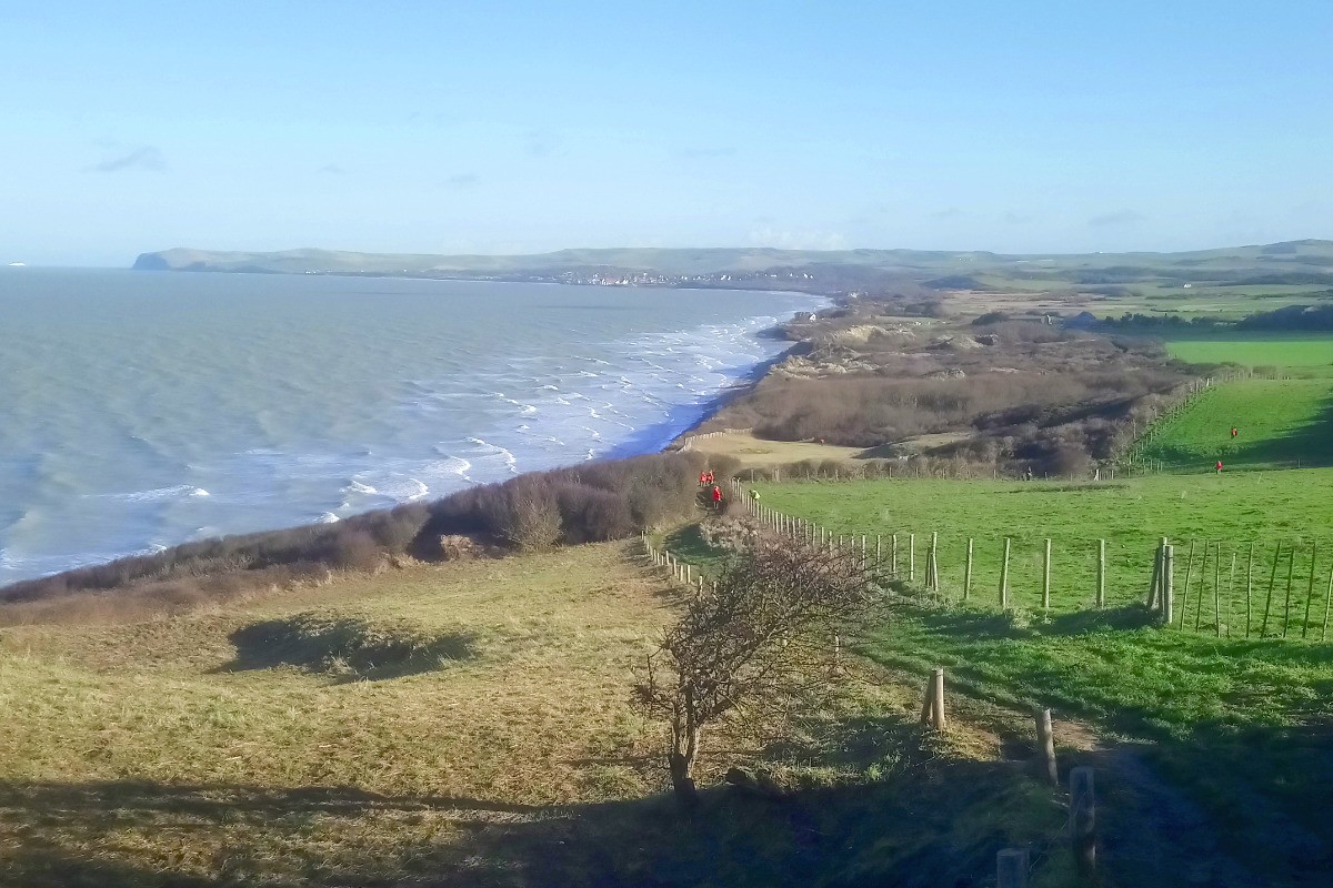 La baie de Wissant et le chemin des douaniers.