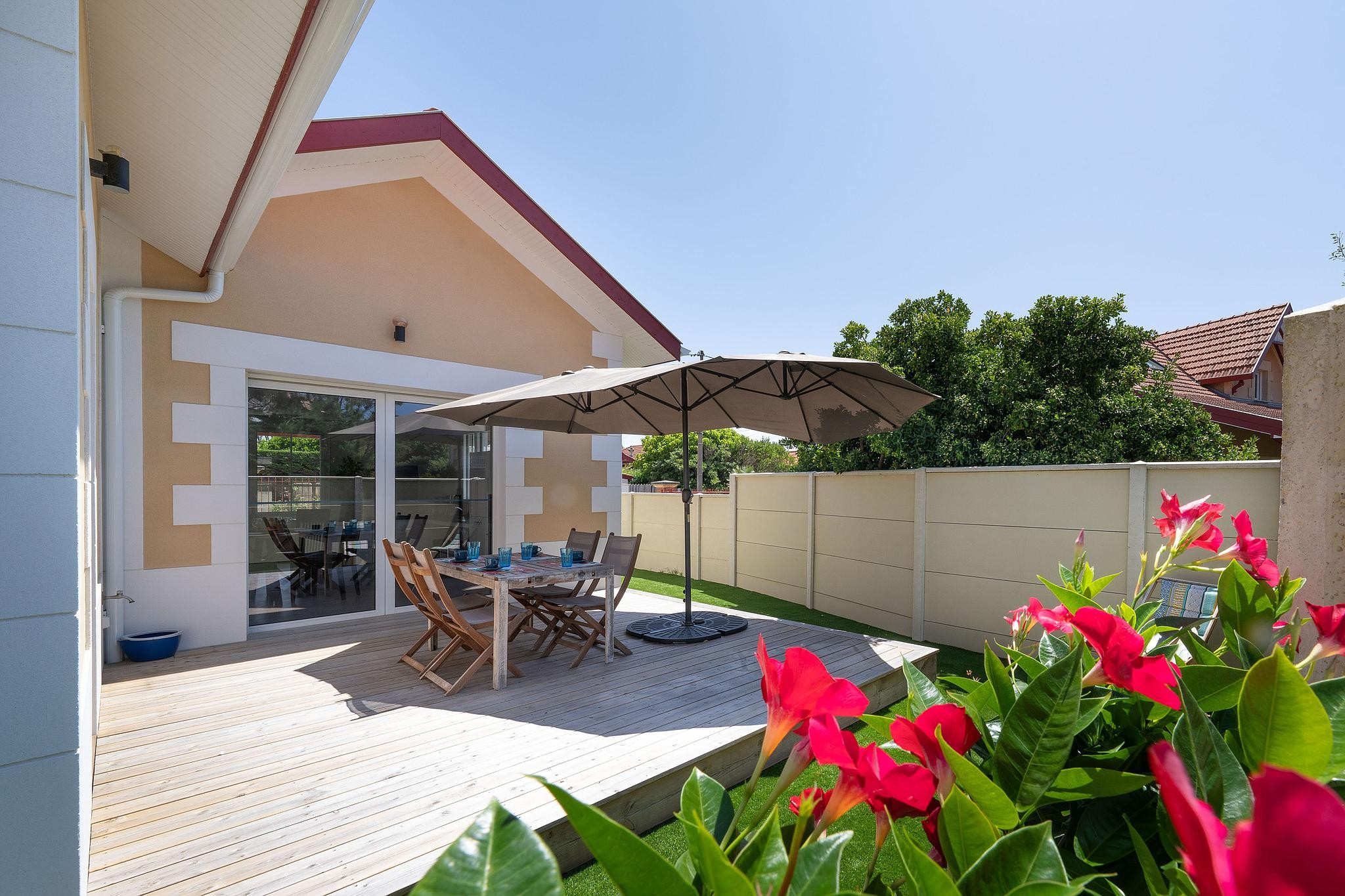 Maison 4 étoiles ACACIAS pour 4 personnes accessible PMR à Lacanau océan en Gironde