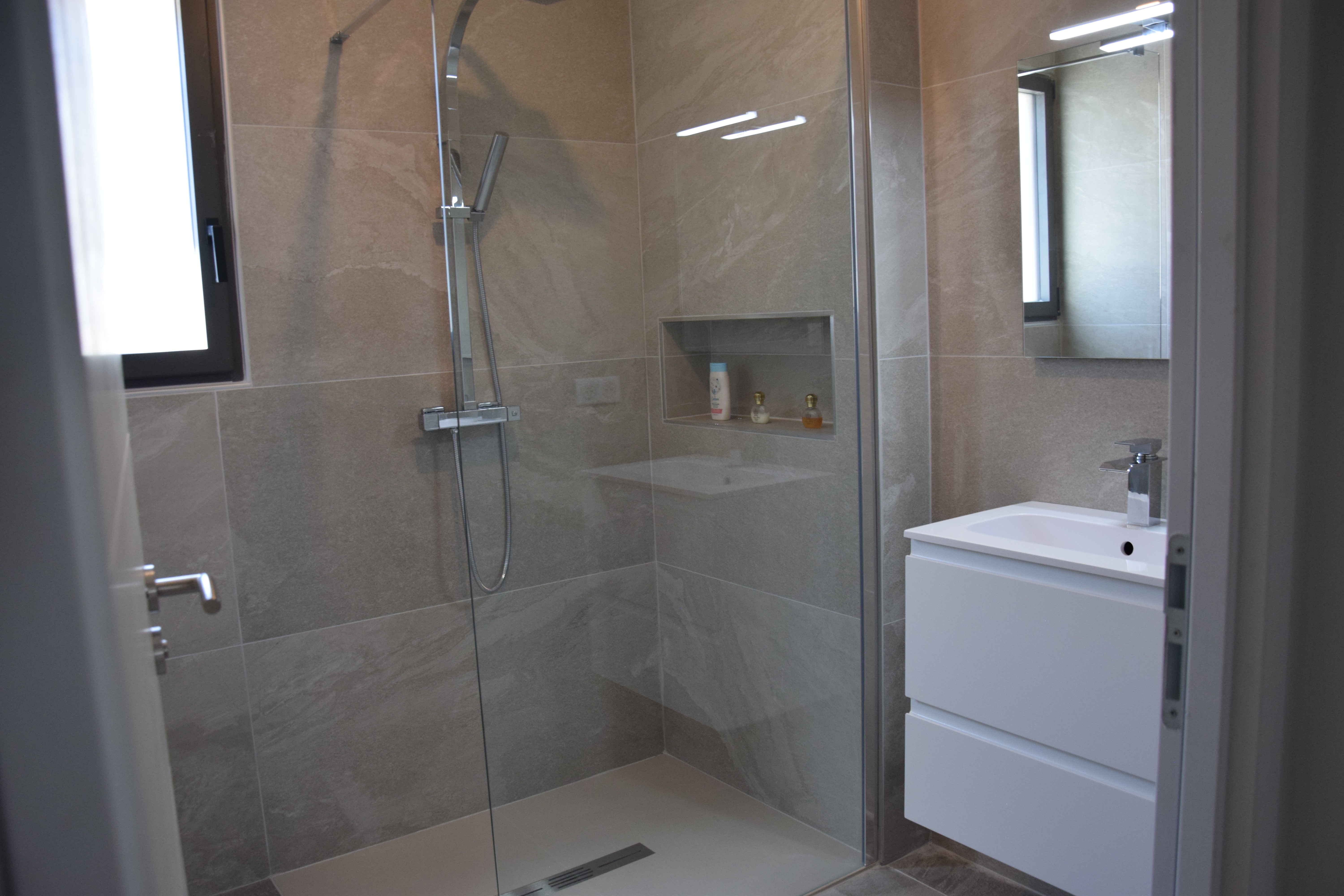 Photo n° 12 of the location