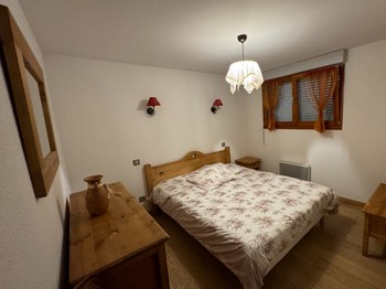 Chambre 1 - Gîte Jonquille - Domaine de la Prairie des Prés