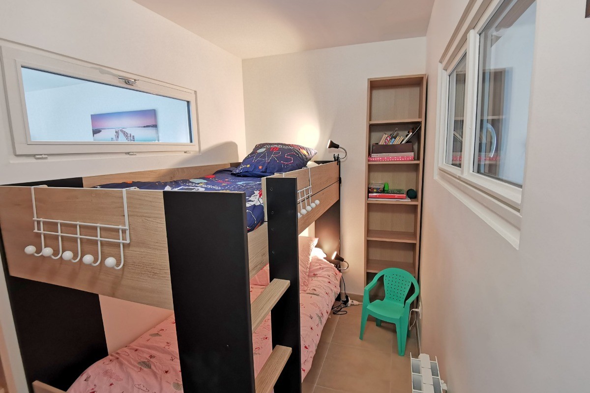 Deuxième chambrette indépendante avec un lit superposé