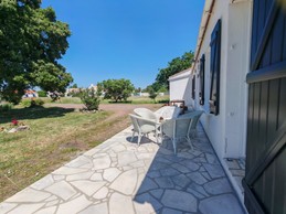 Front terrace