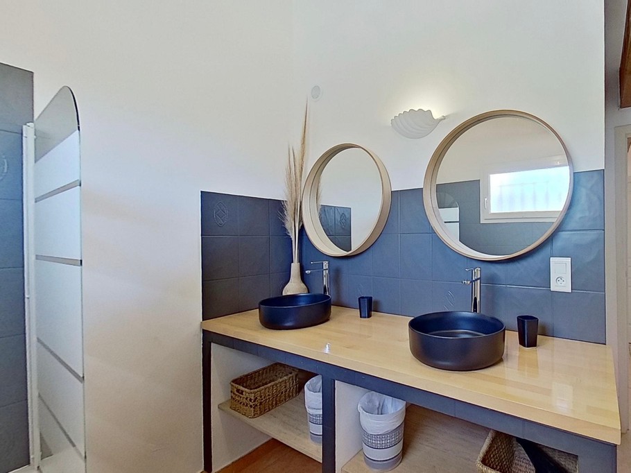 Photo n° 20 of the location