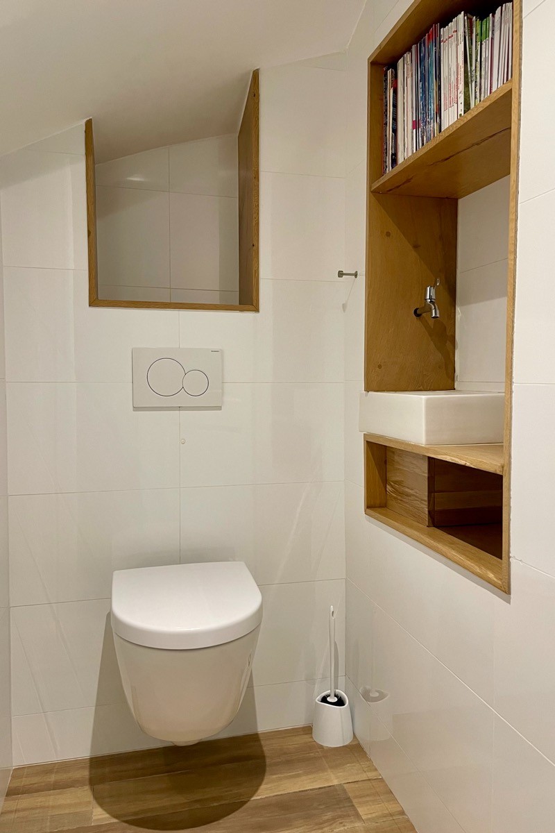Toilettes 1
