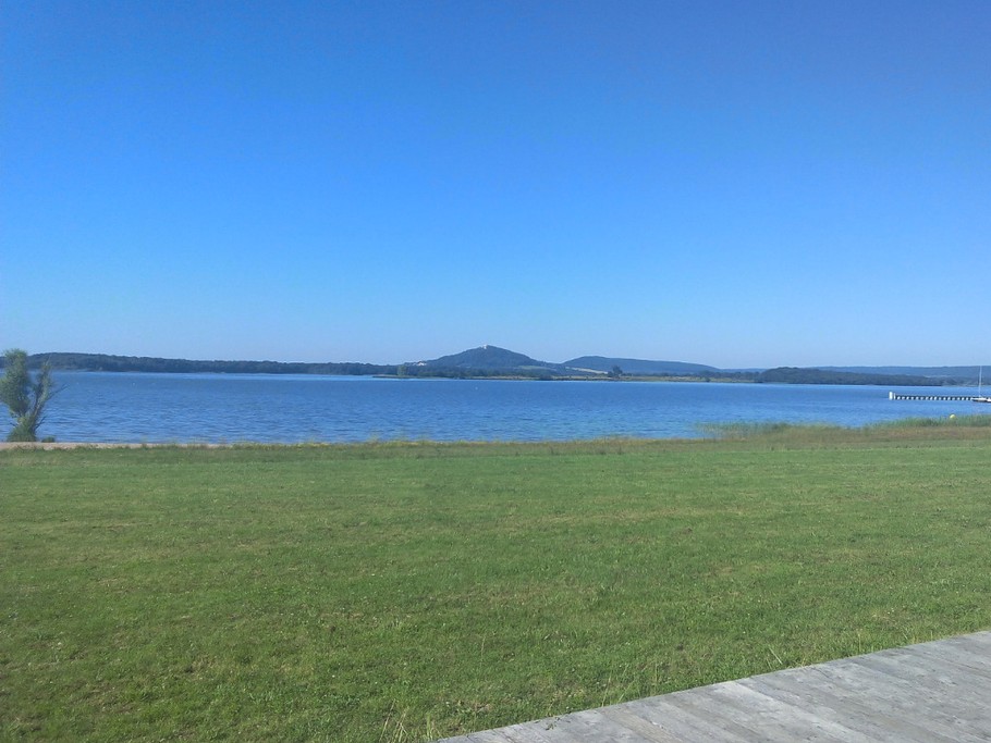 Le lac de Madine, la butte de Montsec, les Côtes de Meuse