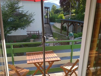 Petit moment de détente sur le balcon - Au coteau des Xettes