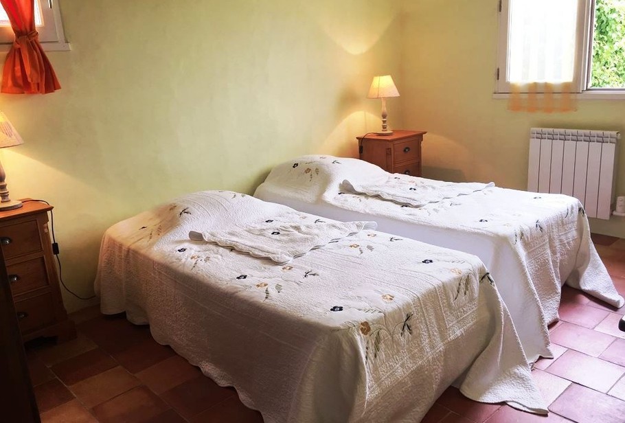 Gîte rural 5 personnes avec piscine commune
