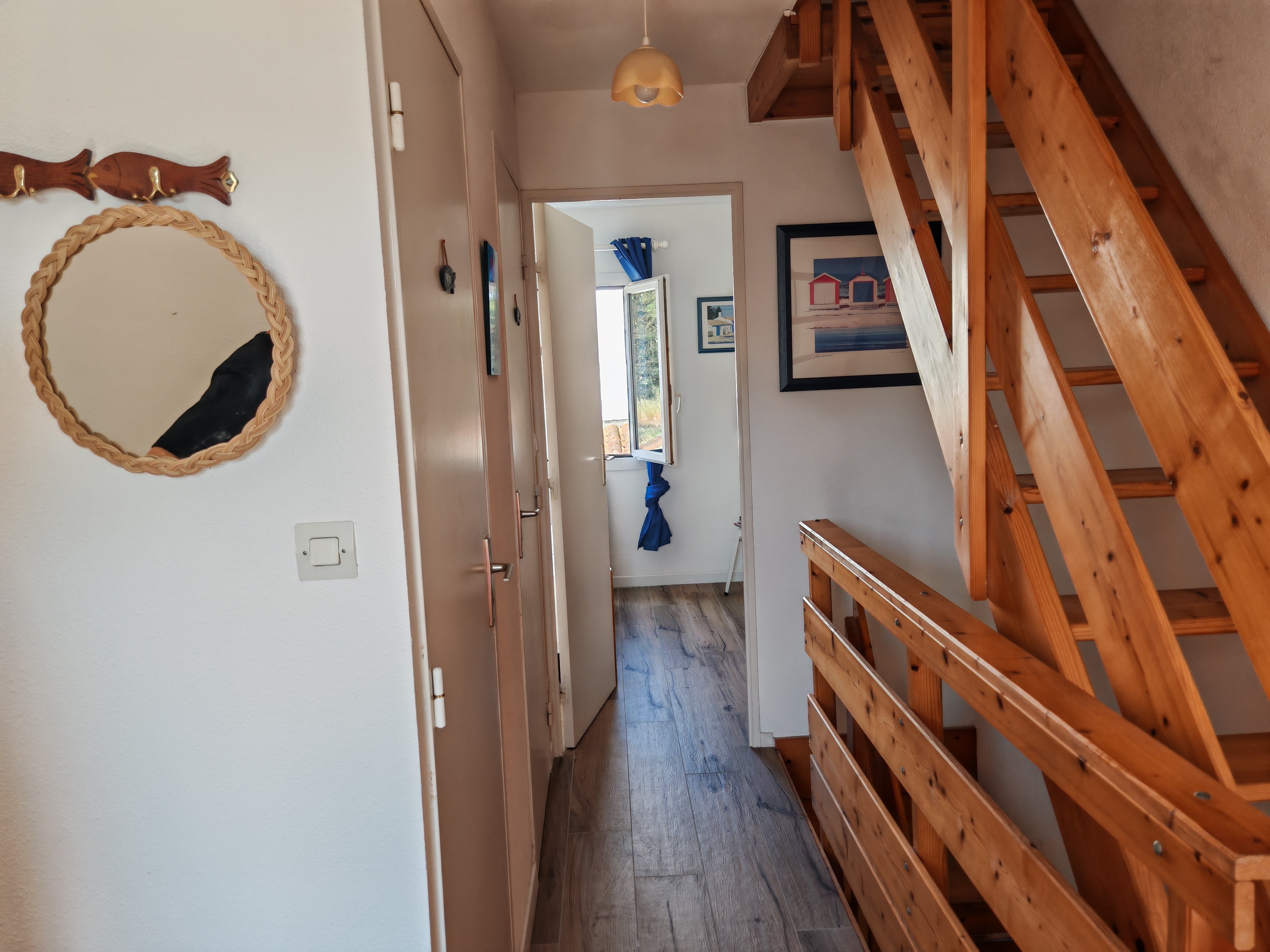 Landing (1st floor)