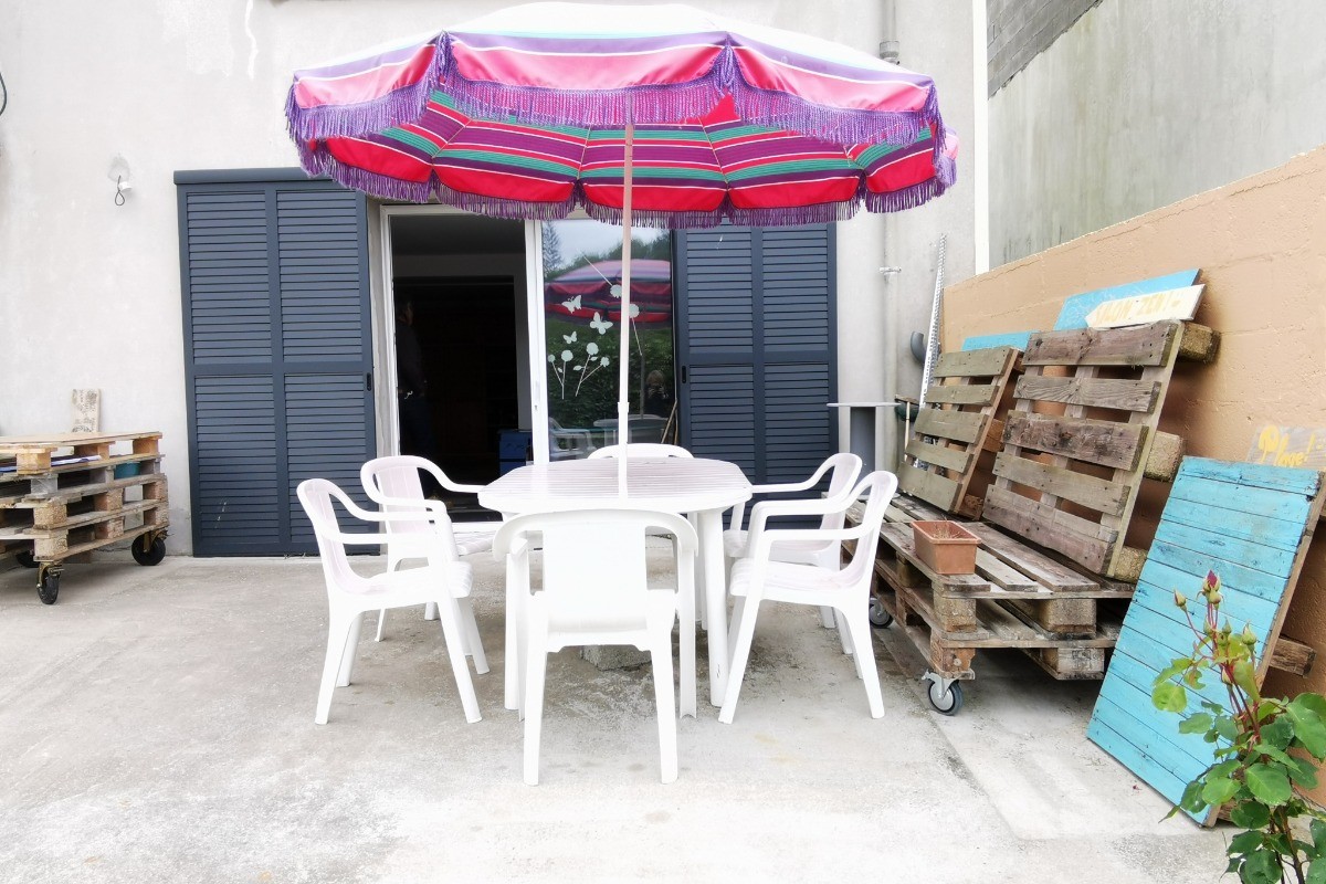 Terrasse en rez de jardin de la maison