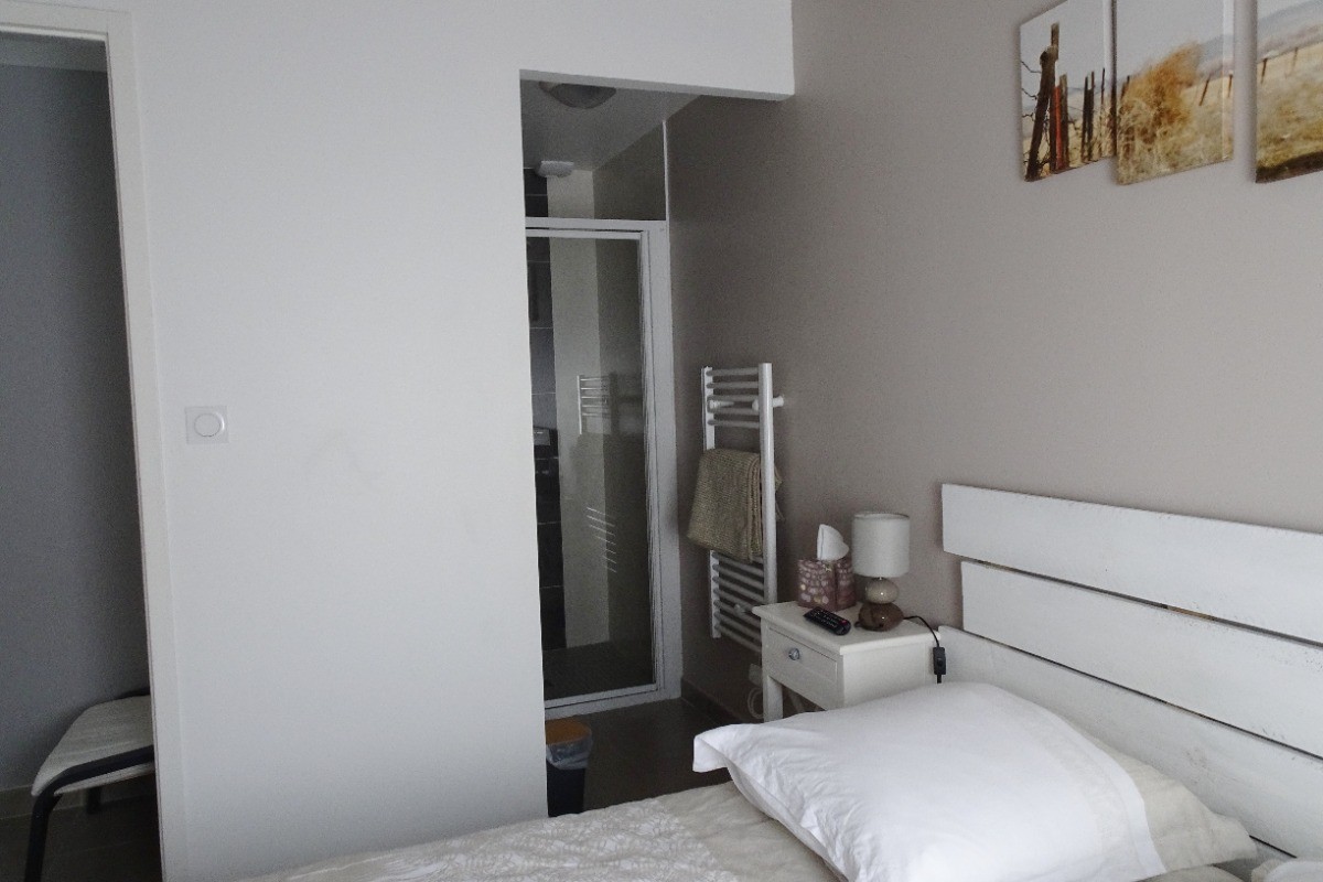 Salle d'eau privative de la suite parentale
