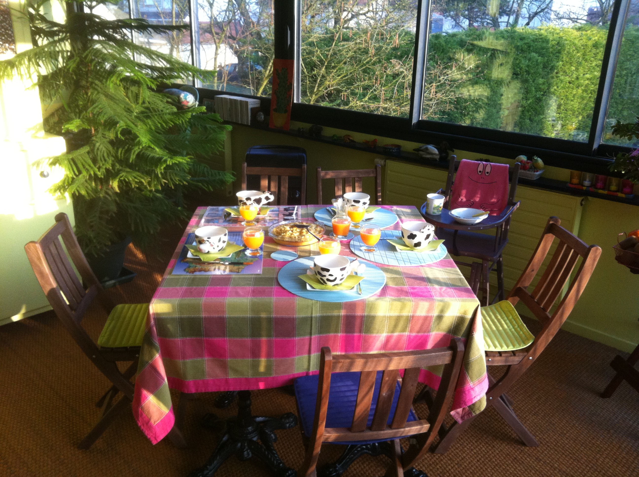 petit déjeuner pour 4+1 bébé