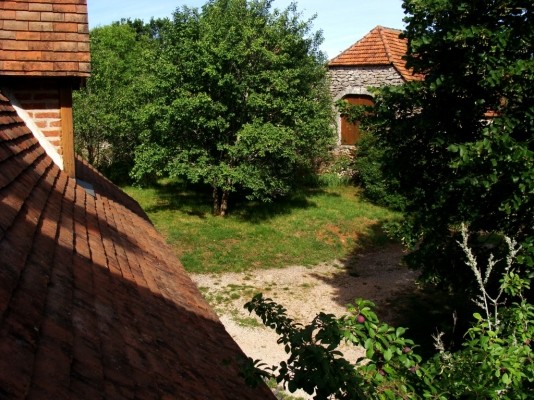 La grange depuis la chambre principale - The barn from the master bedroom
