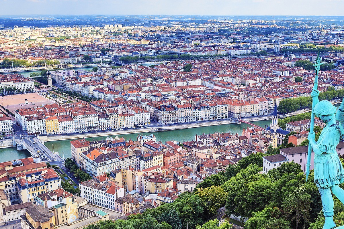 Vue sur Lyon prise sur la colline de Fourvière