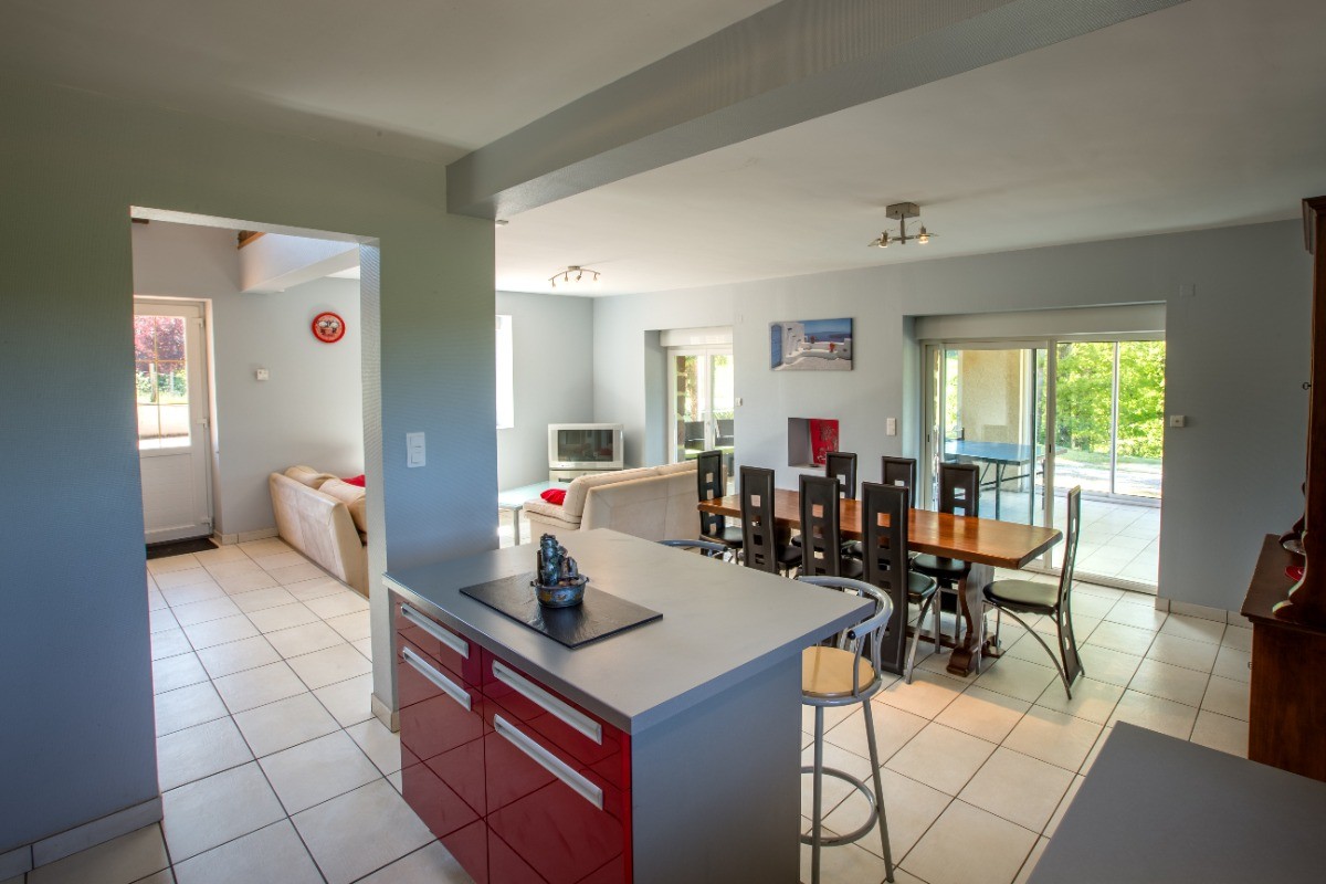 coté salle à manger,salon