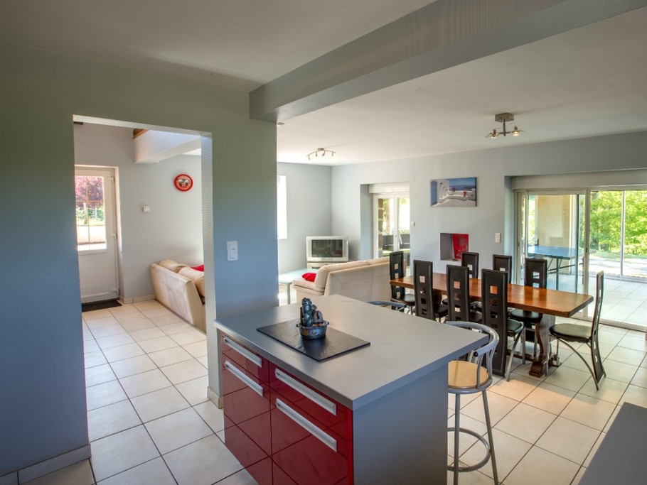 coté salle à manger,salon