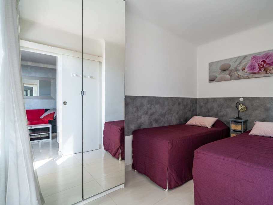 Cannes les Pins - Chambre modulable (2 lits 1 personne ou 1 lit 2 personnes)