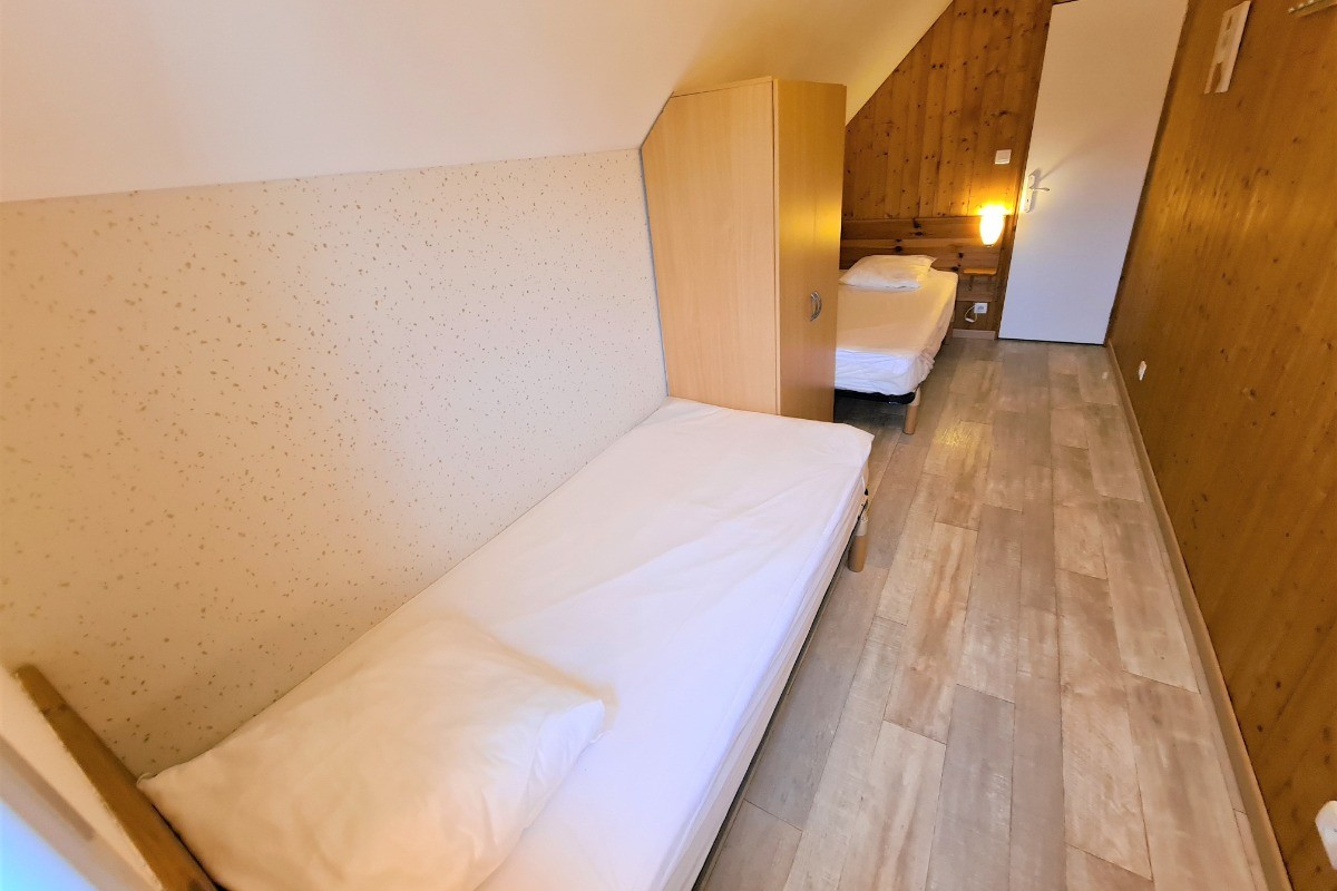 2nde chambre à l'étage