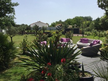 Le jardin arrière