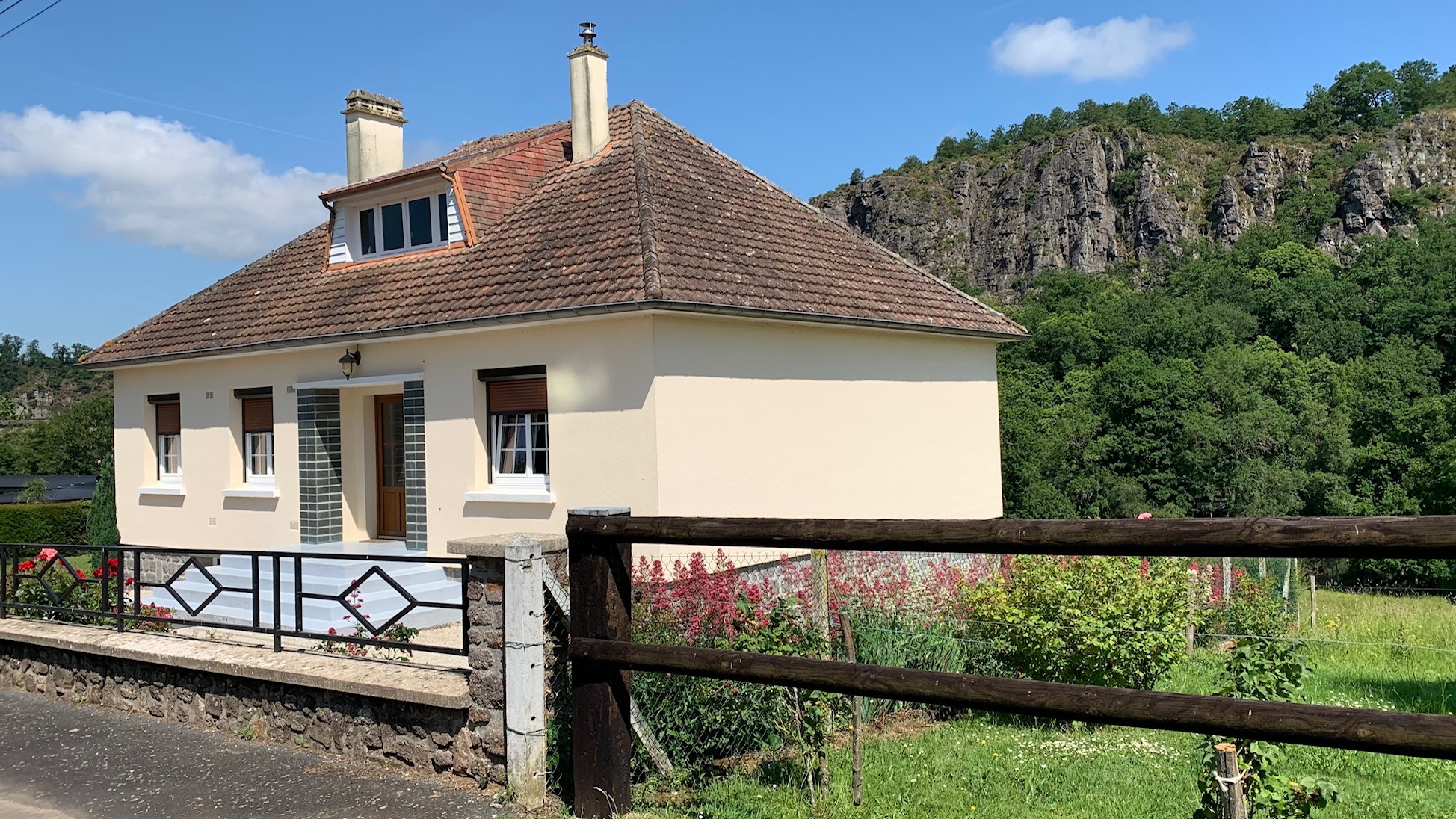 Photo n° 1 of the location