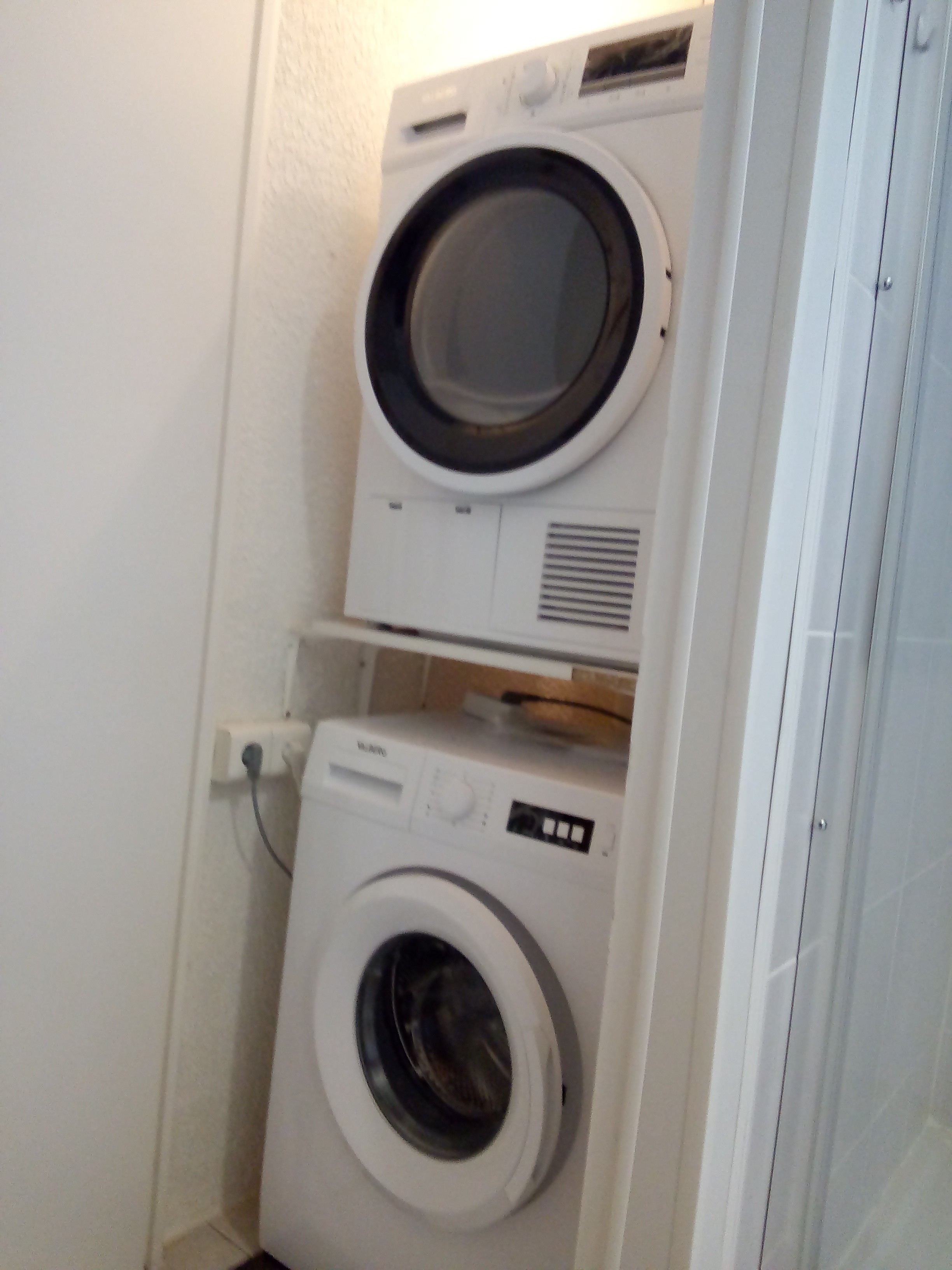 Lave-linge et sèche-linge  - Le Nancy Téméraire - Nancy