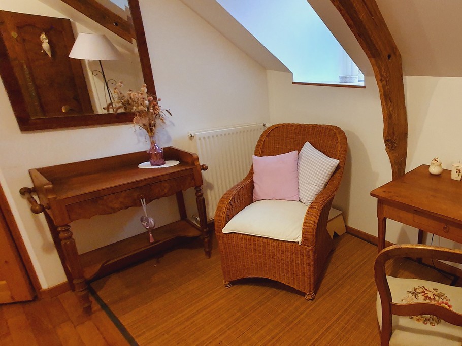 coin bureau chambre parme