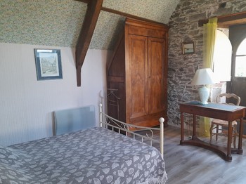 la chambre des merisiers