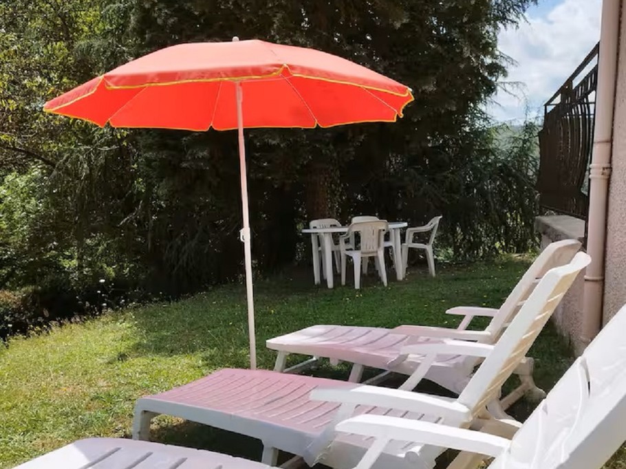 "Chez Cécile" - Olliergues - Terrasse