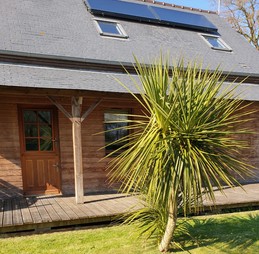 Entrée maison côté sud