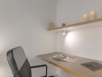 Bureau chambre 1