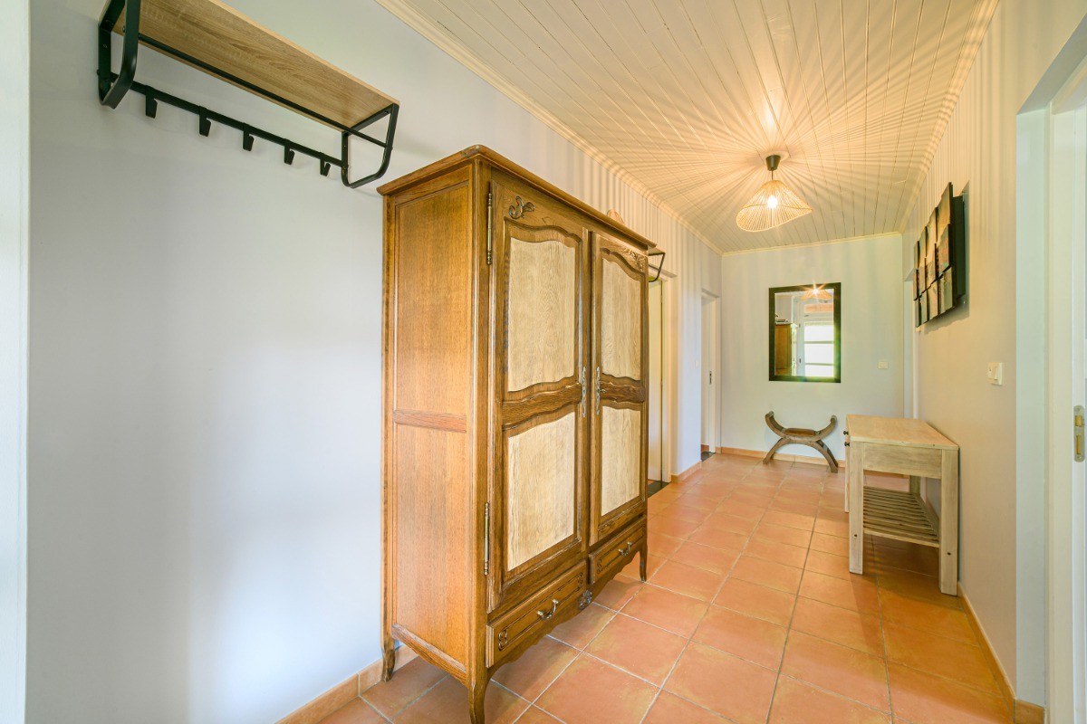 Entrée des chambres