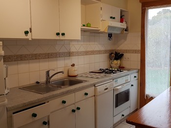 Cuisine indépendante et bien équipée.
Crédits photo : Clévacances 35